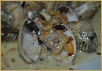 Berberechos En Salsa de Avellanas Berberechos En Salsa de Avellanas
