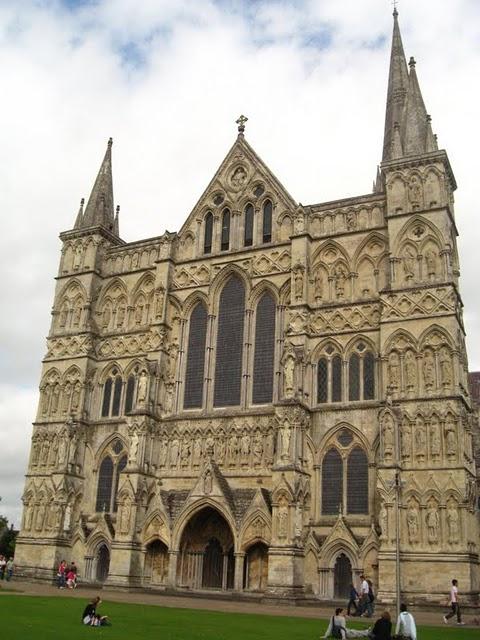 SALISBURY Y SU MAGNIFICA CATEDRAL