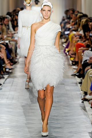 Giambattista Valli: Alta costura otoño-invierno 2012, París