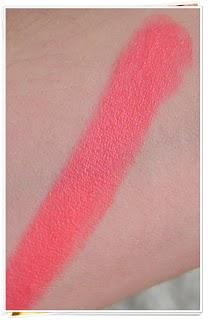 Costa chic, Vegas Volt y Sleek: los corales de verano (posibles dupes!)