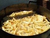 NECESITO UN CHUTE DE PAPAS FRITAS….