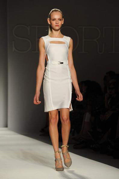 WHITE: ALWAYS THE SUMMER COLOR