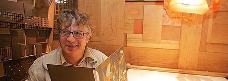 Javier Mariscal, en el restaurante Ikea de Vitoria, de cuyo interiorismo es responsable. www.elcorreo.com