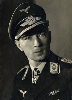 Werner Mölders supera el centenar de victorias aéreas - 15/07/1941.