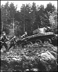 El lanzacohetes Katyusha entra en acción - 15/07/1941.