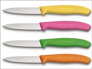 Corta frutas y verduras con Victorinox