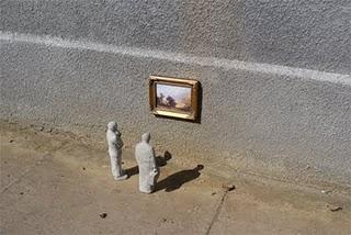 :: Isaac Cordal ::