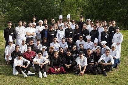 La Escuela de Hoteleria y Turismo de Cambrils gana el VII Concurso de Jóvenes Cocineros y Camareros de Cataluña