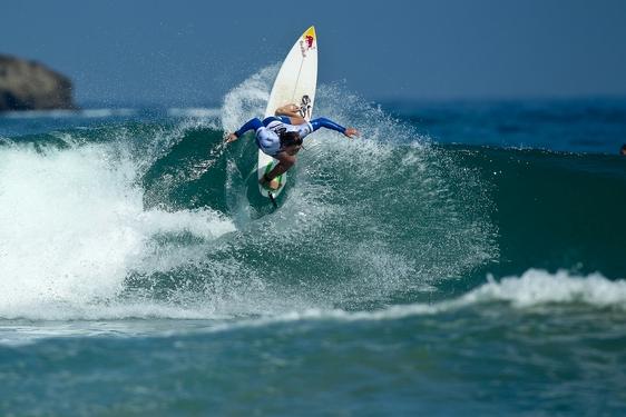 Carissa Moore Campeona del Mundo y Stephanie Gilmore Campeona delRoxy Pro France
