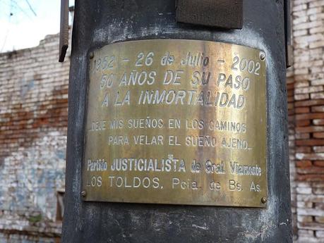 'Evita-Chola Los Toldos' 'Evita-Chola Los Toldos'