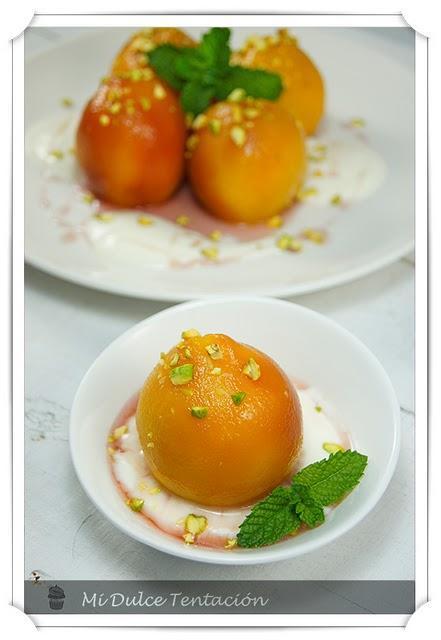 Colaboración en Whole Kitchen Magazine - Mini Tortitas de Maiz con dos Salsas - Melocotones en Almíbar de Rosas