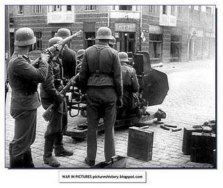 La Wehrmacht captura Smolensko - 16/07/1941.