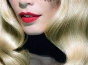 Claudia Schiffer estrena web, colección ropa portada Vogue Alemania, agosto 2011