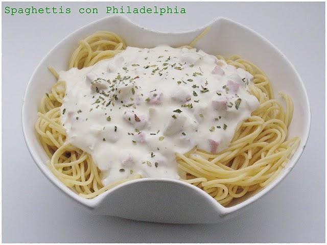 Spaghettis con Philadelphia