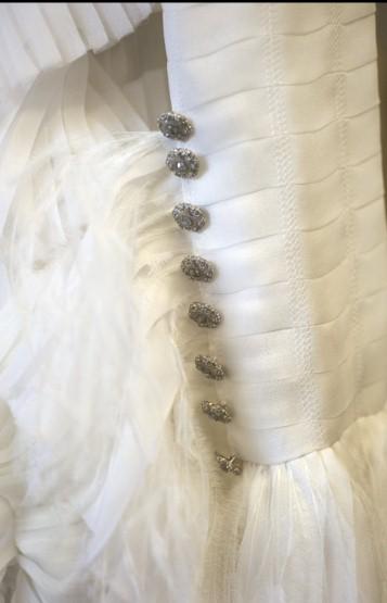 THE MAKING OF A CHANEL HAUTE COUTURE DRESS IN PICTURES