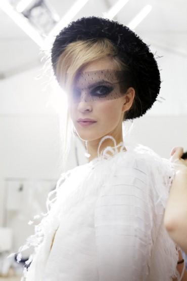 THE MAKING OF A CHANEL HAUTE COUTURE DRESS IN PICTURES