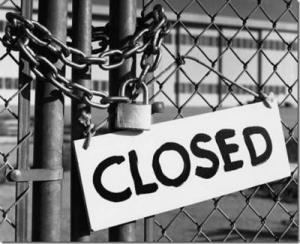 Inadmisible cierre de la Biblioteca