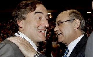 La crisis es culpa de funcionarios y parados