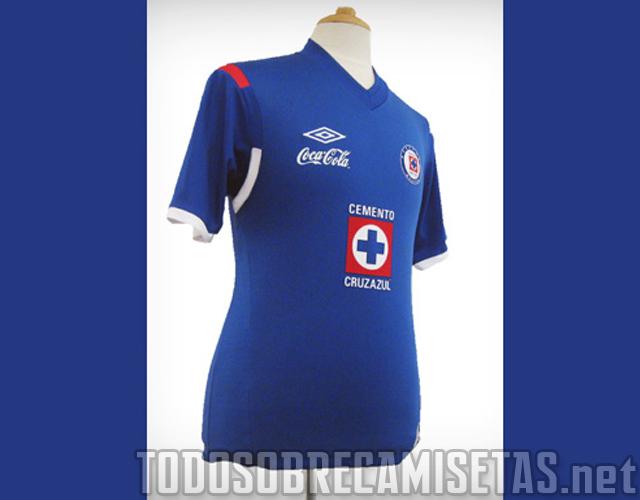 Oficial: Nueva camiseta Umbro del Cruz Azul; temporada 2011-2012