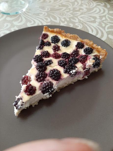 TARTA DE QUESO Y MORAS