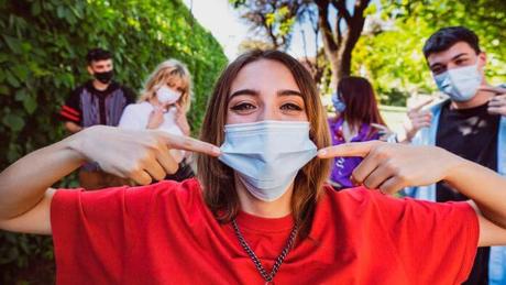 ¿Estamos tontos o qué? ¡Póntela, pónsela!