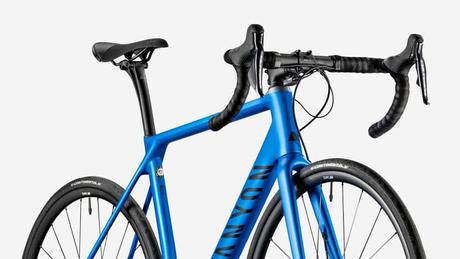 Bicicleta Canyon Endurance CF SL Disc 8.0 aero Di2 comodidad y aerodinámica Bicicleta Canyon Endurance CF SL Disc 8.0 aero Di2 comodidad y aerodinámica