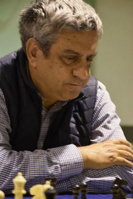 Fantástico trabajo de la historia del ajedrez tinerfeño realizado por Ricardo Moyano Fantástico trabajo de la historia del ajedrez tinerfeño realizado por Ricardo Moyano
