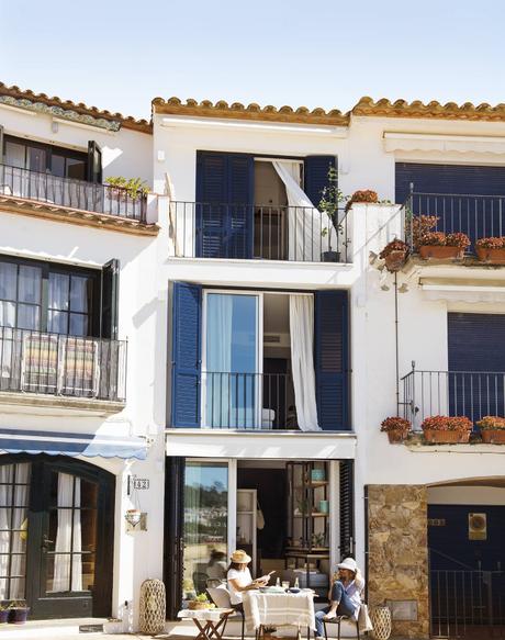 Una casa de pueblo frente al mar de la Costa Brava