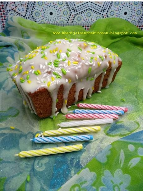 MINI GÂTEAUX À LA LIME ET AU CITRON / LEMON LIME MINI CAKES / MINI BIZCOCHOS DE LIMA Y LIMÓN / كيك صغير بالليمون و الليمون الاخضر MINI GÂTEAUX À LA LIME ET AU CITRON / LEMON LIME MINI CAKES / MINI BIZCOCHOS DE LIMA Y LIMÓN / كيك صغير بالليمون و الليمون الاخضر