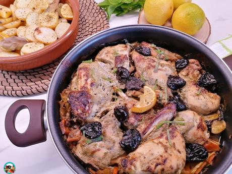 Pollo asado con ciruelas pasas Pollo asado con ciruelas pasas