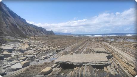 El Flysch con marea baja Ruta_del:Flysch_Curioson