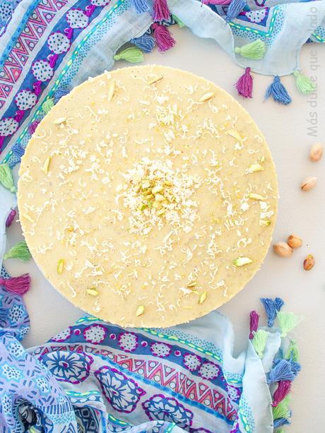 Cheesecake de chocolate blanco y pistachos sin horno Cheesecake de chocolate blanco y pistachos sin horno