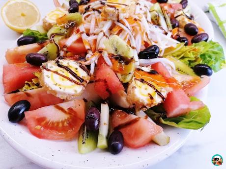 Ensalada con frutas de verano