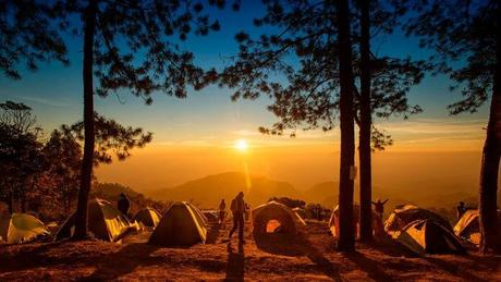 Los 12 mejores campings de nuestro país con bungalows o cabañas