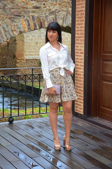 Falda de flores con capas Falda de flores con capas