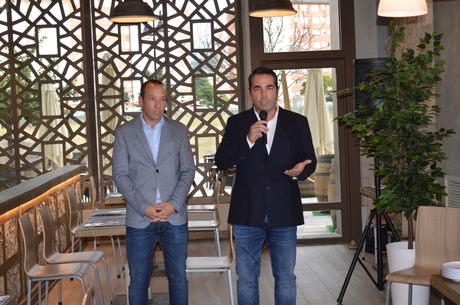 Rustico enciende su grill para disfrutar de hamburguesas de calidad en Ponferrada Rustico enciende su grill para disfrutar de hamburguesas de calidad en Ponferrada