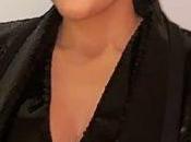 inquietante estatua madre Kylie Jenner