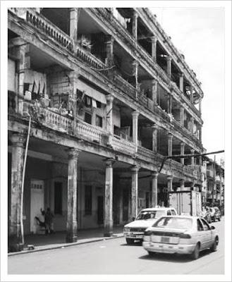 Soportales de Colón