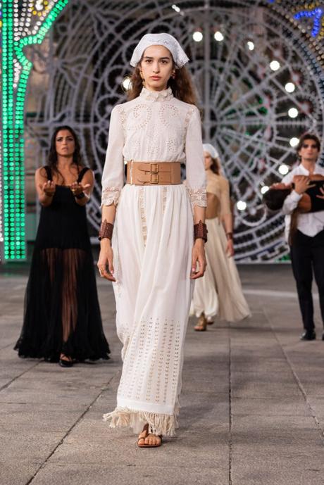 Danza, para  la colección crucero DIOR en tiempos de Pandemia