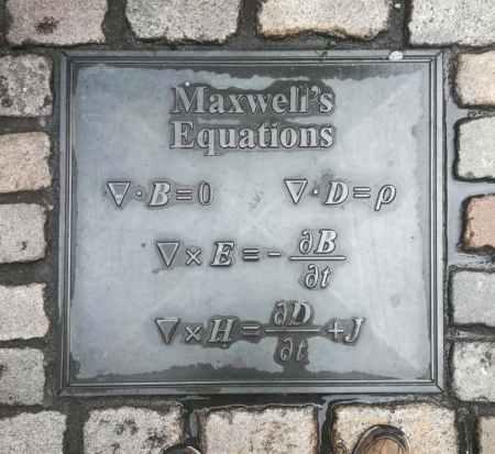 ¿Ecuaciones de Maxwell? en Edimburgo