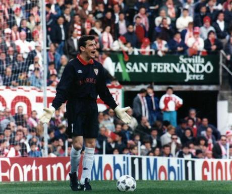25 años del descenso administrativo del Sevilla FC. Así lo recuerda Unzué
