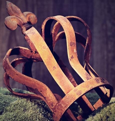 JAQUE QUE NO MATE A REY, POR AHORA