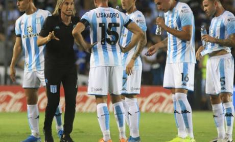 Beccacece participó de un taller de táctica organizado por Racing