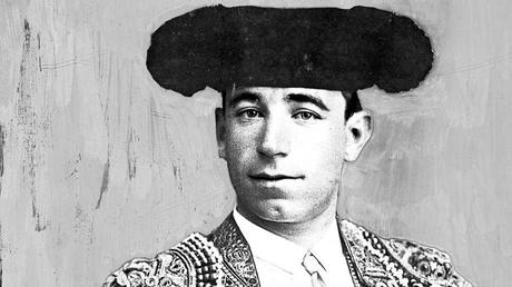 Hoy hace 110 años que Vicente Pastor se presentó en Santander con toros de Miura