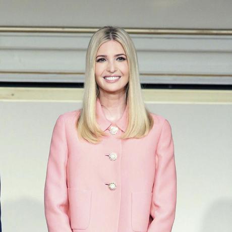 Look Falda Ante Negra