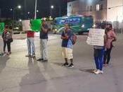 Acusan Hospital Central negar atención persona cáncer: manifesitan