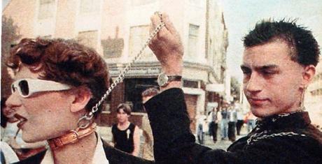 El movimiento Punk aterroriza a Londres -Los Domingos de ABC -Septiembre 1977