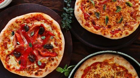 Pizza con Masa Madre pizza casera masa madre jamon y morron