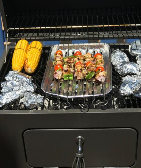 Utensilios, trucos y consejos para una barbacoa espectacular Utensilios, trucos y consejos para una barbacoa espectacular