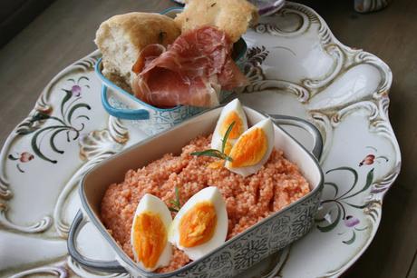 Cuscús al salmorejo Cuscús al salmorejo El Ágora de Ángeles